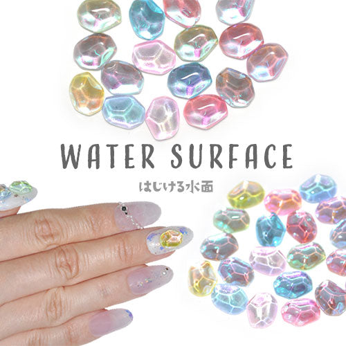 うるうる ラインストーン うるうるパウダーのように輝く 水面 不規則な